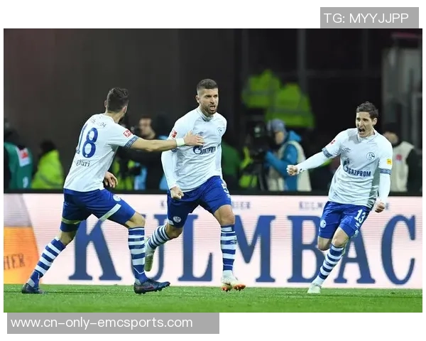 德甲第2轮精彩对决沙尔克04迎战不莱梅期待激烈较量